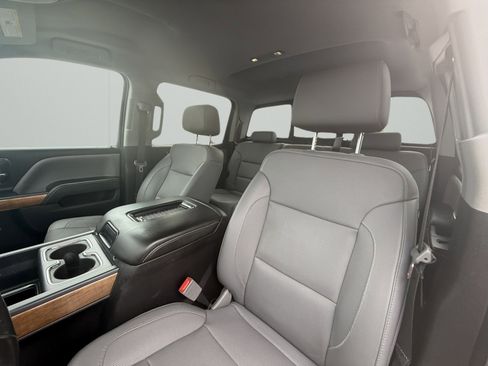 Used 2018 Chevrolet Silverado 1500 LTZ w/ LTZ Plus Package image 10