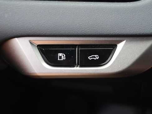 Used 2025 Lexus RX 350 Premium w/ Accessory Package (Z1) FWD image 15
