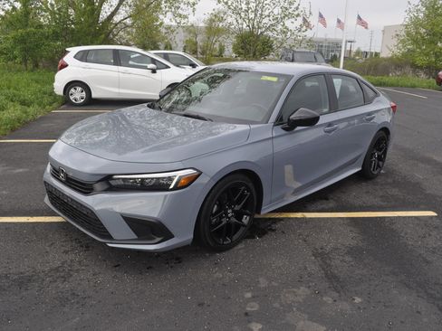 Certified 2023 Honda Civic Sport image 3
