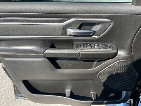 Used 2022 RAM 1500 Big Horn AWD/4WD image 12