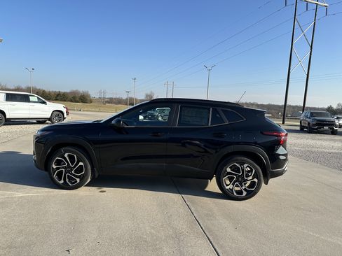 New 2026 Chevrolet Trax RS w/ Driver Confidence Package image 4