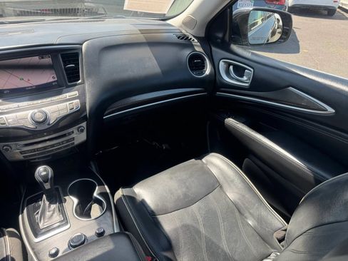 Used 2019 INFINITI QX60 Luxe w/ Essential Package FWD image 31
