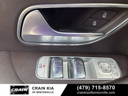 Used 2020 Mercedes-Benz GLE 350 4MATIC image 10