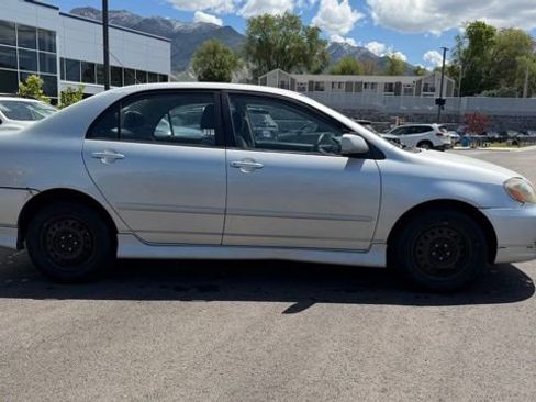 Used 2004 Toyota Corolla CE FWD image 2
