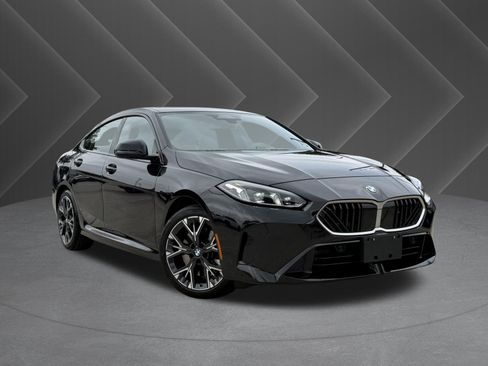 Used 2025 BMW 228i xDrive AWD/4WD image 2