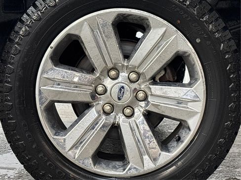 Used 2019 Ford F150 XLT w/ Equipment Group 302A Luxury image 32