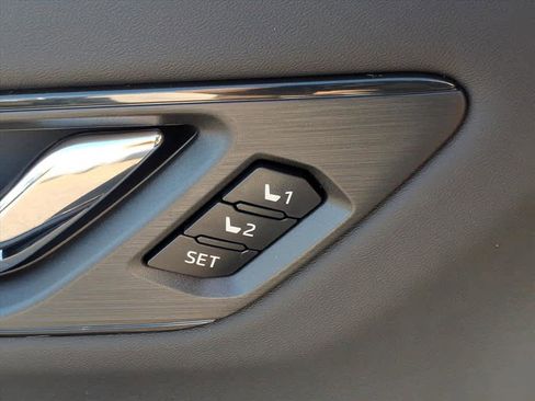 New 2026 Subaru Outback Touring XT image 37