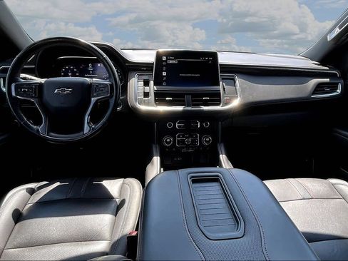 Used 2022 Chevrolet Tahoe RST w/ Luxury Package RWD image 7