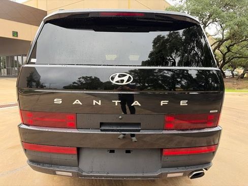 Used 2026 Hyundai Santa Fe SEL AWD/4WD image 3