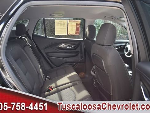 Used 2024 GMC Terrain SLE w/ Driver Convenience Package image 21