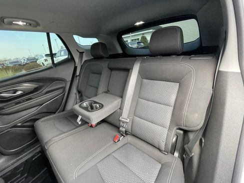 Used 2023 GMC Terrain SLE w/ Driver Convenience Package image 25