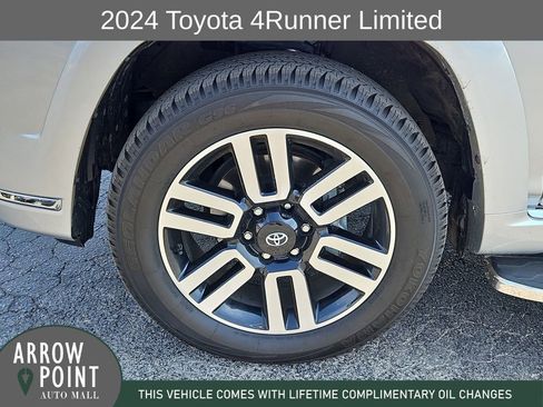 Used 2024 Toyota 4Runner Limited image 16