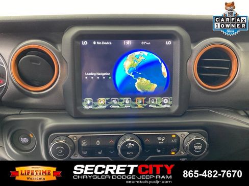 Used 2023 Jeep Gladiator Mojave w/ Cold Weather Group AWD/4WD image 20