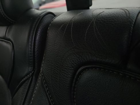 Used 2020 RAM 1500 Limited w/ Black Appearance Package image 18