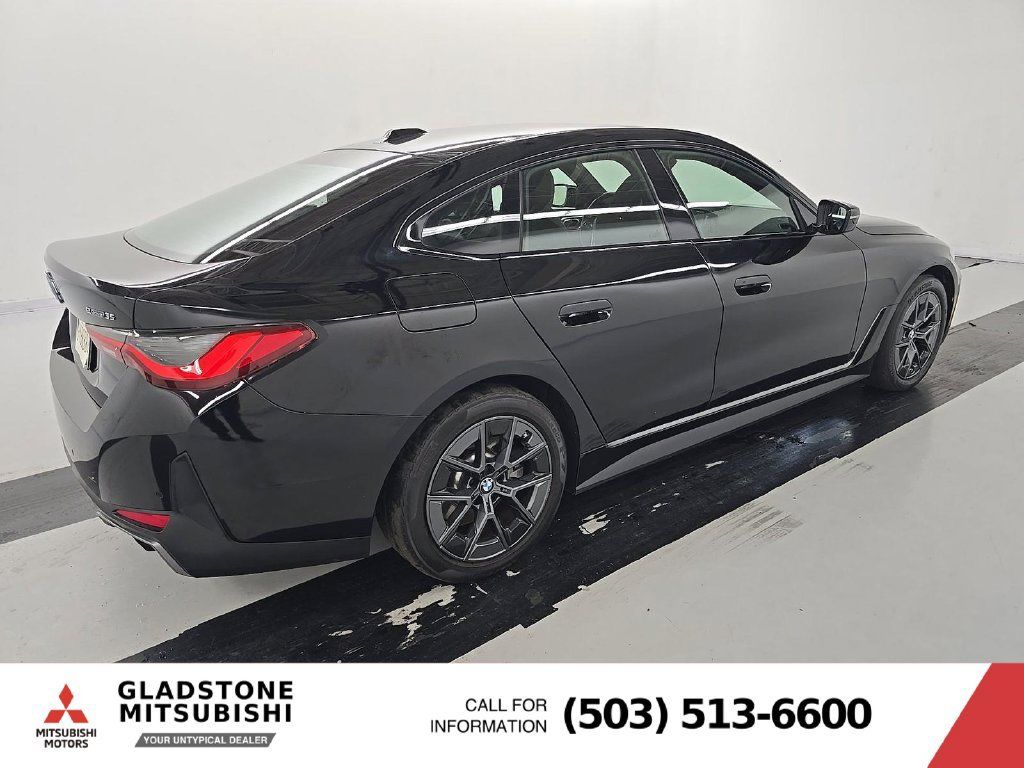 Used 2023 BMW i4 eDrive35 RWD image 8
