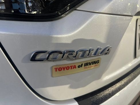 Used 2025 Toyota Corolla XLE FWD image 12