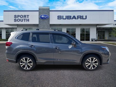 Used 2022 Subaru Forester Limited w/ Popular Package #3 image 2
