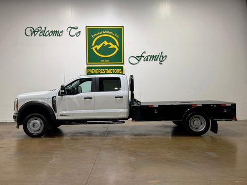 Used 2024 Ford F550 4x4 Crew Cab Super Duty image 5