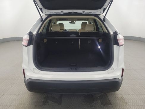 Used 2022 Ford Edge SE w/ Cargo Accessory Package image 29