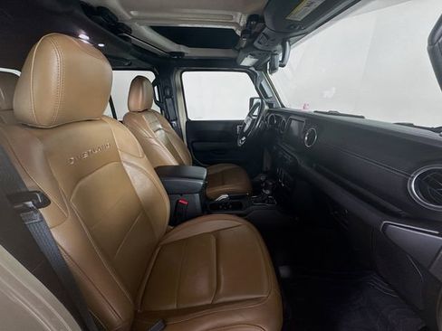 Used 2022 Jeep Gladiator Overland w/ Popular Equipment Package image 31