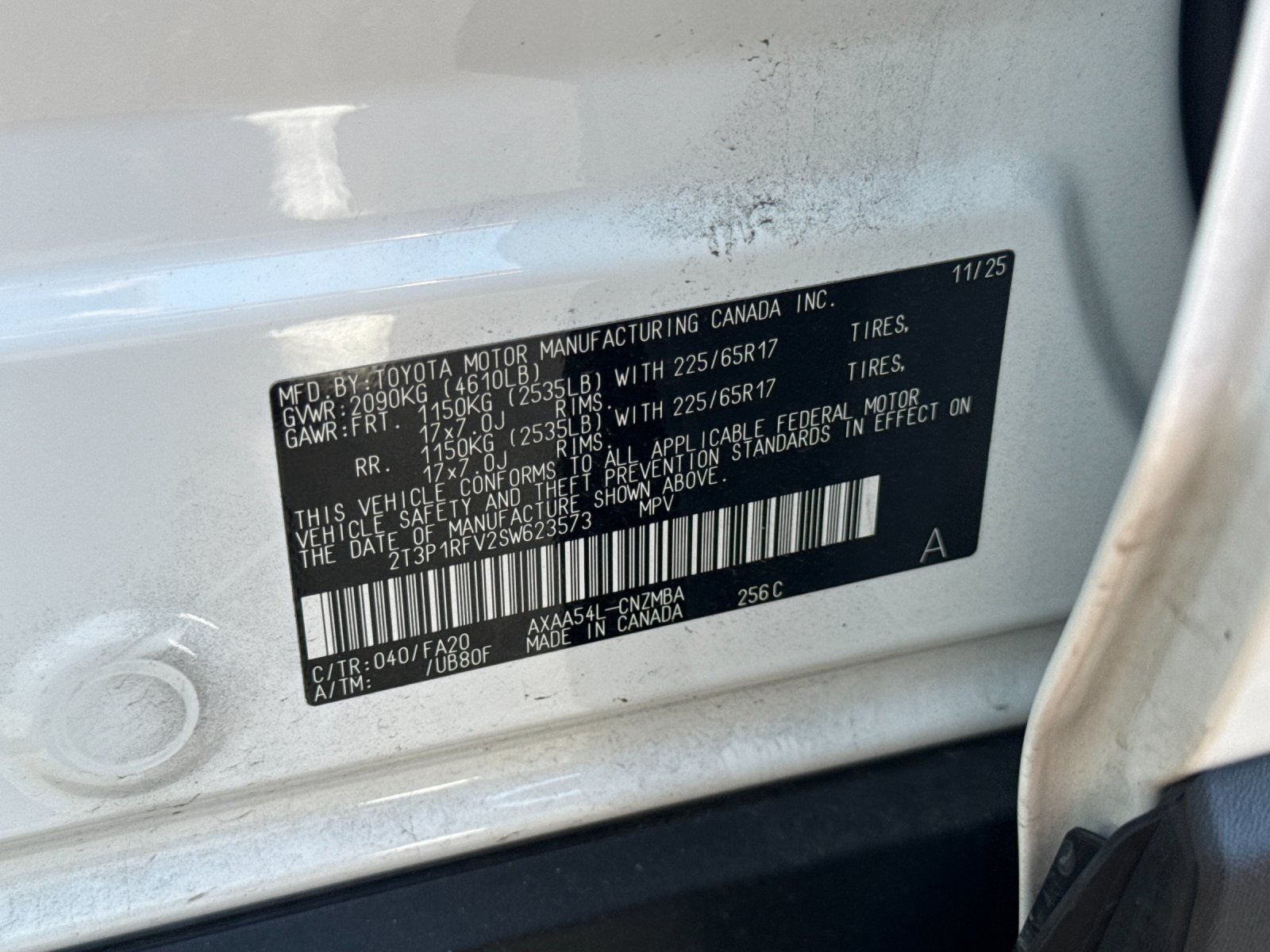 Used 2025 Toyota RAV4 XLE w/ Weather Package AWD/4WD image 30