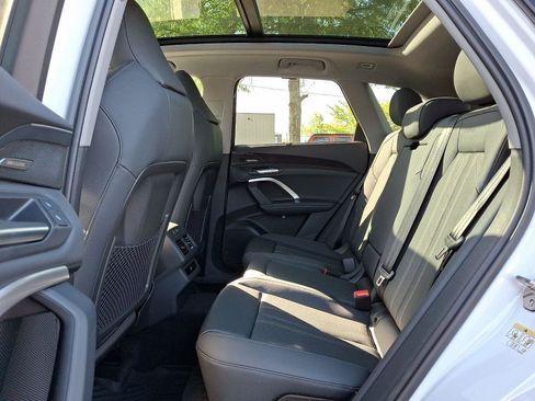 New 2026 Audi Q5 Premium Plus image 8