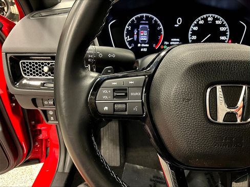 Used 2022 Honda Civic Sport image 11