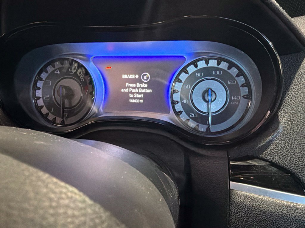 Used 2018 Chrysler 300 S w/ 300S Premium Group AWD/4WD image 8