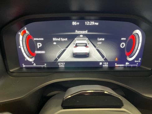 Used 2025 Nissan Rogue Platinum w/ Tech Package FWD image 47