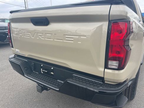 Used 2024 Chevrolet Colorado W/T w/ WT Convenience Package II image 31