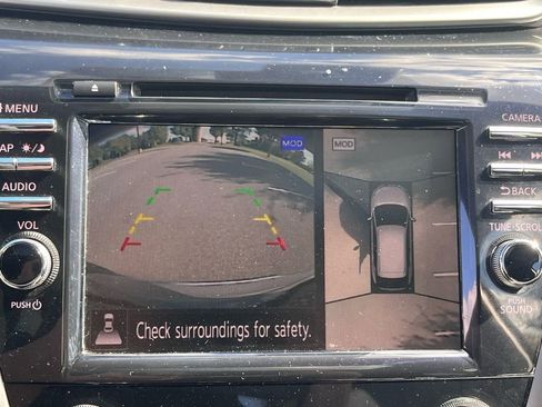 Used 2023 Nissan Murano SL image 19