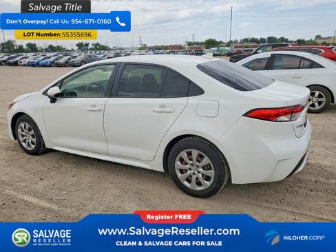 Used 2020 Toyota Corolla LE FWD image 3