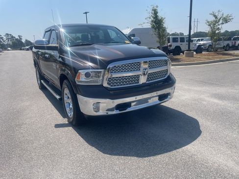 Used 2016 RAM 1500 Laramie w/ Convenience Group image 15