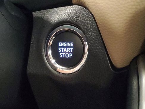 Certified 2024 Toyota RAV4 XLE Premium image 30