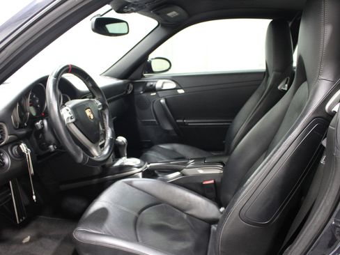 Used 2005 Porsche 911 Carrera image 3