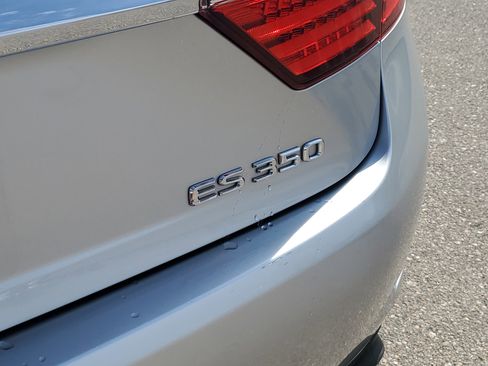 Used 2013 Lexus ES 350 image 12