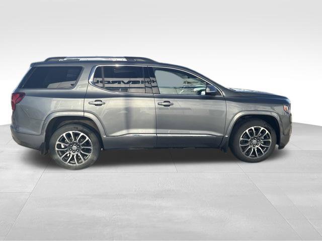 Used 2021 GMC Acadia Denali w/ Denali Ultimate Package AWD/4WD image 6