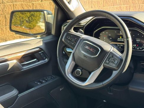 Used 2024 GMC Sierra 1500 Elevation w/ Elevation Premium Package image 12