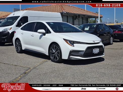 Used 2022 Toyota Corolla SE w/ Carpet Mat Package (TMS) FWD image 1