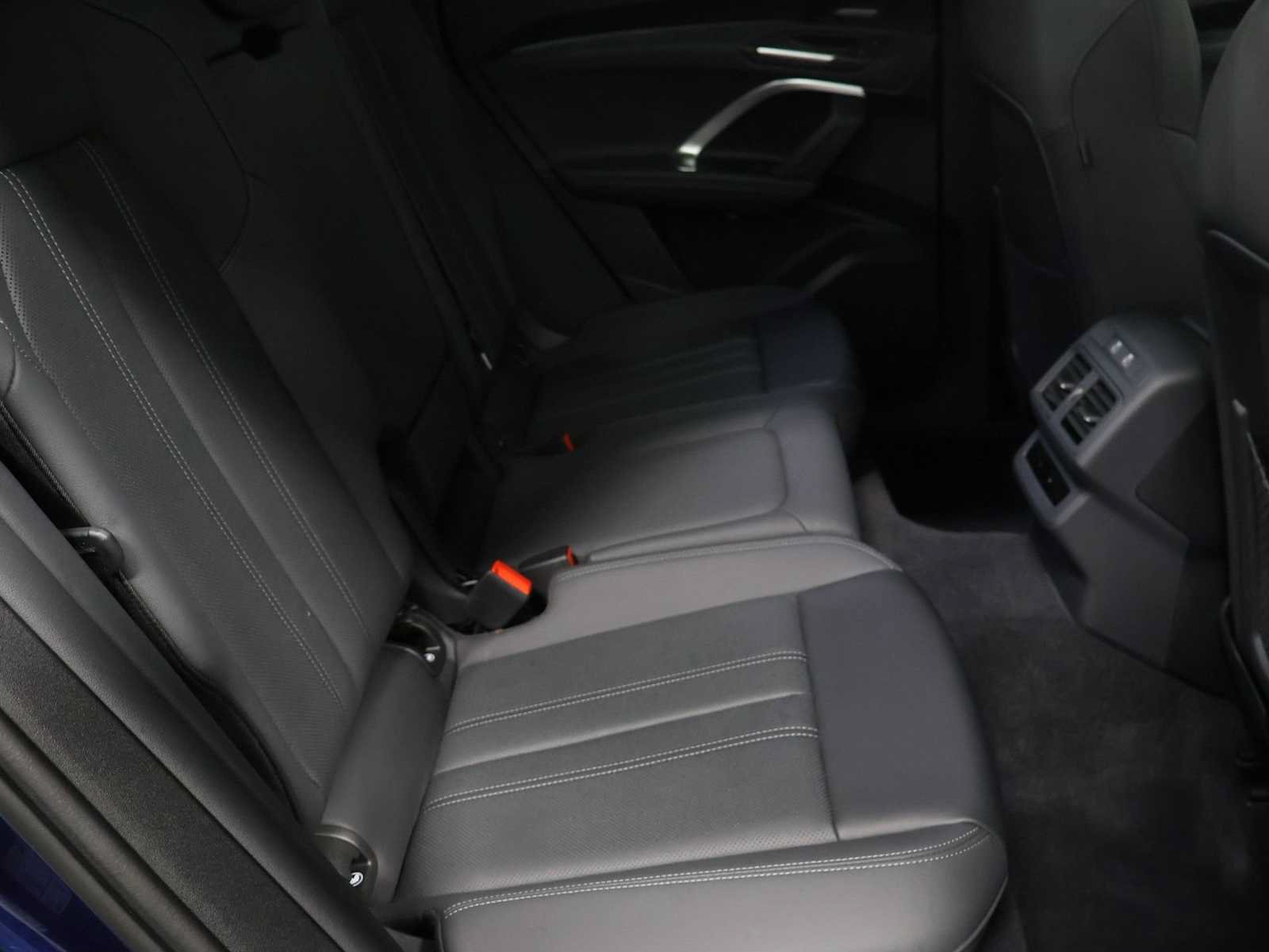 Certified 2025 Audi Q5 Premium Plus AWD/4WD image 35