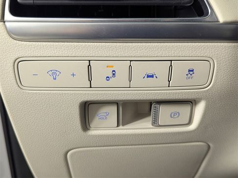 Used 2020 Hyundai Palisade Limited image 11