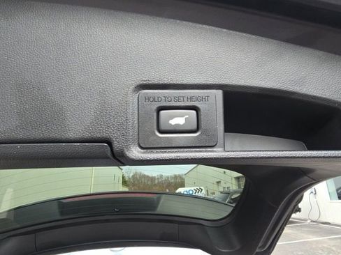 Used 2025 Acura RDX w/ Technology Package image 10