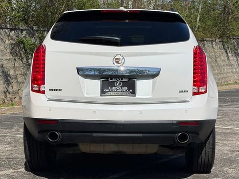 Used 2014 Cadillac SRX Luxury image 4