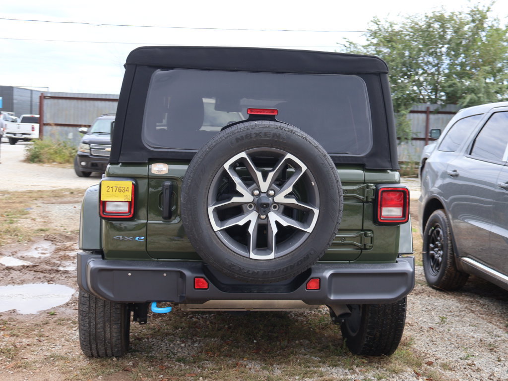 Used 2024 Jeep Wrangler Unlimited AWD/4WD image 20