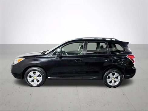 Used 2015 Subaru Forester 2.5i Limited AWD/4WD image 9