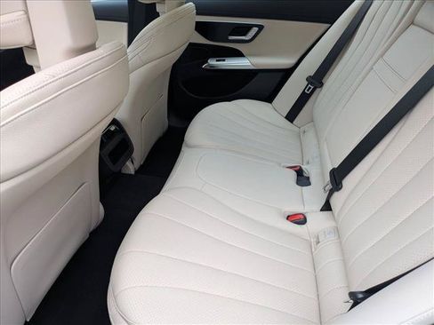 Used 2026 Mercedes-Benz E 350 Sedan image 15
