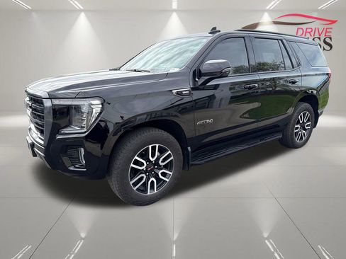 Certified 2024 GMC Yukon AT4 w/ Technology Package AWD/4WD image 4