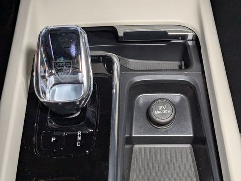 New 2025 Volvo XC60 B5 Ultra w/ Protection Package Premier AWD/4WD image 23
