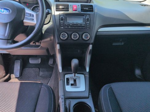 Used 2015 Subaru Forester 2.5i w/ Alloy Wheel Package AWD/4WD image 12