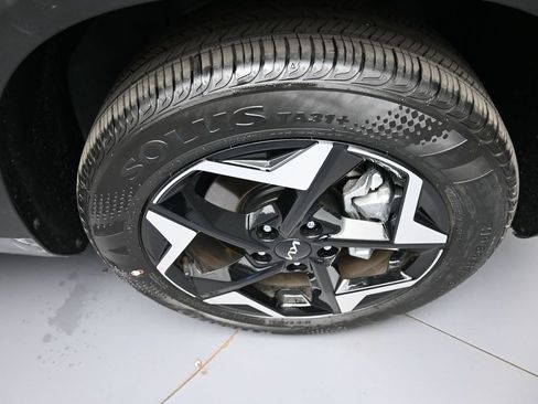 New 2026 Kia Seltos S AWD/4WD image 13